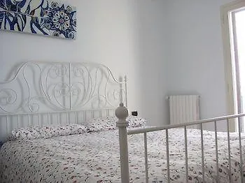 Bella * Μπάρι